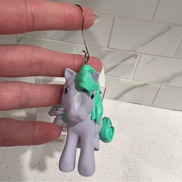 Hallmark Keepsake Ornament 2019 My Little Pony Seashell - Picture 3 of 8
